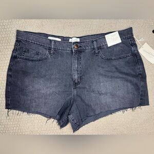 Universal Thread Boyfriend Shorts